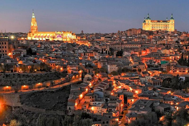Toledo Ciudad De Las Tres Culturas , Un Lugar Para Disfrutar Todas Las Familias Con Sus Hijos " Desayuno Incluido" Villamiel de Toledo Zewnętrze zdjęcie